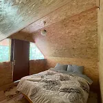 Guest house Bovilla Canyon1 Tirana