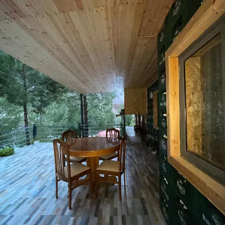 Bovilla Canyon1 Pensión Tirana