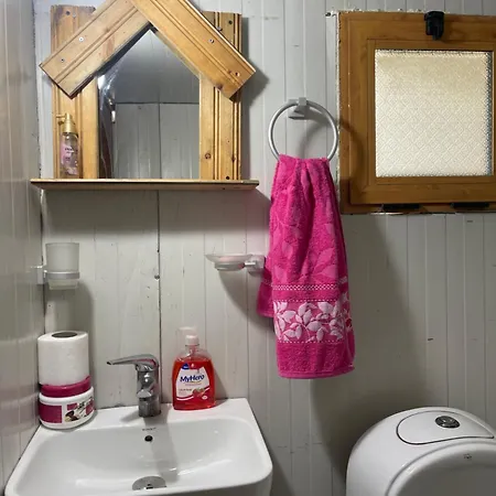 Pensión Bovilla Canyon1 Tirana