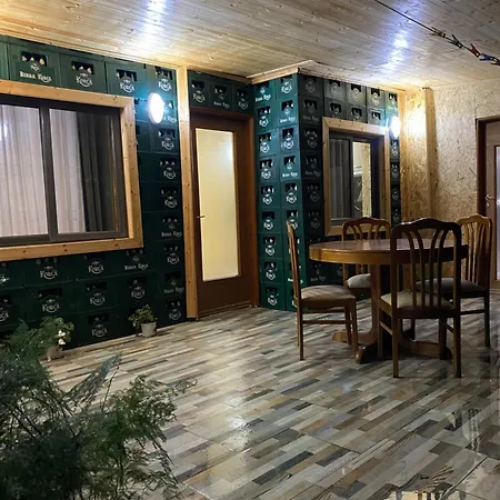 Bovilla Canyon1 Pensión