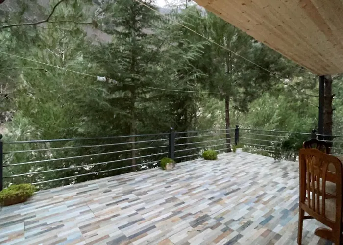 Bovilla Canyon1 Affittacamere 3*